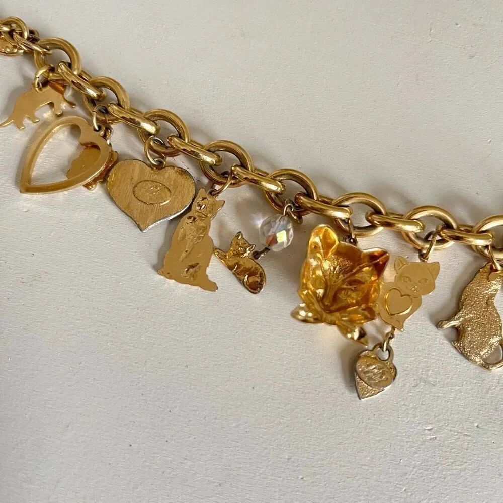 VTG Kirk’s Folly Gold Tone Cat Charm Bracelet Hearts Crystals 8” - Picture 10 of 14